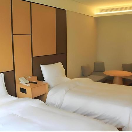 Ji Hotel Shanghai The Bund Tiantong Road Ngoại thất bức ảnh